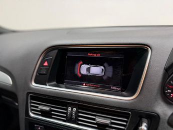 AUDI Q5 2.0 TDI S line Plus SUV 5dr Diesel S Tronic quattro Euro 5 (s/s)