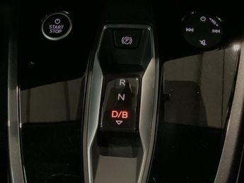AUDI Q4 E-TRON 35 S line SUV 5dr Electric Auto 55kWh (170 ps)
