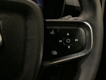 VOLVO XC40 Recharge 69kWh Plus SUV 5dr Electric Auto (231 ps)