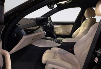 BMW 5 SERIES 2.0 520d M Sport Touring 5dr Diesel Auto Euro 6 (s/s) (190 ps)