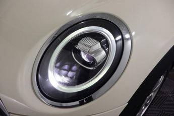 MINI HATCH 1.5 Cooper Hatchback 5dr Petrol Steptronic Euro 6 (s/s) (136 ps)