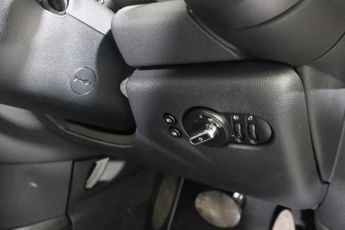 MINI HATCH 1.5 Cooper Hatchback 5dr Petrol Steptronic Euro 6 (s/s) (136 ps)