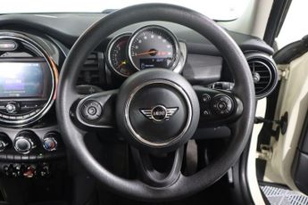 MINI HATCH 1.5 Cooper Hatchback 5dr Petrol Steptronic Euro 6 (s/s) (136 ps)