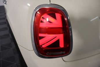 MINI HATCH 1.5 Cooper Hatchback 5dr Petrol Steptronic Euro 6 (s/s) (136 ps)