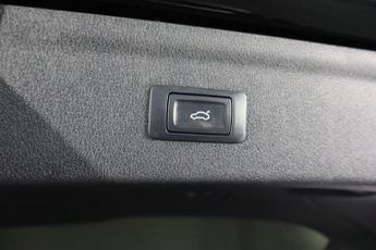 AUDI RS Q3 2.5 TFSI SUV 5dr Petrol S Tronic quattro Euro 6 (s/s) (340 ps)