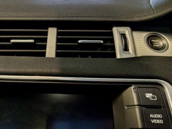 LAND ROVER RANGE ROVER EVOQUE 2.2 SD4 Dynamic SUV 5dr Diesel Auto 4WD Euro 5 (s/s) (190 ps)