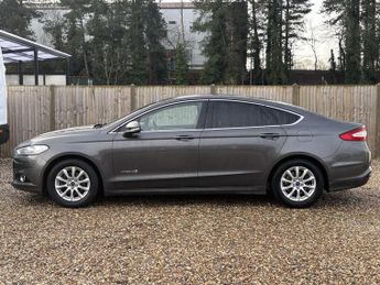 FORD MONDEO 2.0 TiVCT Titanium Saloon 4dr Petrol Hybrid CVT Euro 6 (s/s) (18