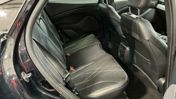 FORD MUSTANG MACH-E Standard Range 70kWh SUV 5dr Electric Automatic (269 ps)