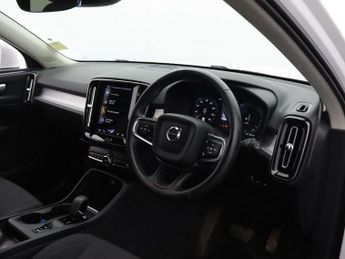 VOLVO XC40 1.5h T4 Recharge 10.7kWh Inscription Expression SUV 5dr Petrol P