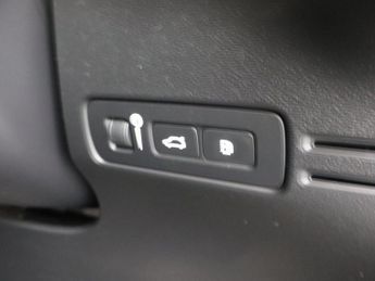 VOLVO XC40 1.5h T4 Recharge 10.7kWh Inscription Expression SUV 5dr Petrol P