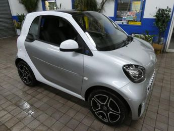 SMART FORTWO 17.6kWh Premium Coupe 2dr Electric Auto (22kW Charger) (82 ps)
