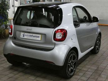 SMART FORTWO 17.6kWh Premium Coupe 2dr Electric Auto (22kW Charger) (82 ps)