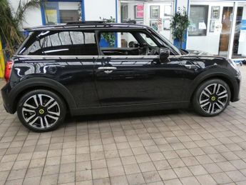 MINI Electric Hatch Cooper SE 32.6kWh Level 3 Hatchback 3dr Electric Auto (184 ps)