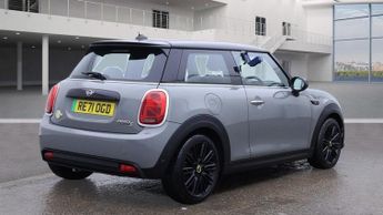 MINI Electric Hatch Cooper SE 32.6kWh Level 3 Hatchback 3dr Electric Auto (184 ps)
