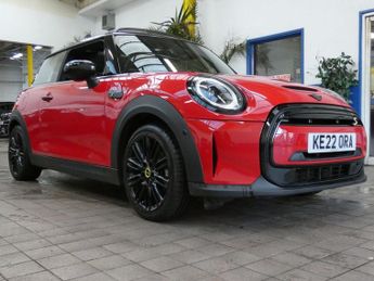MINI Electric Hatch Cooper SE 32.6kWh Level 3 Hatchback 3dr Electric Auto (184 ps)