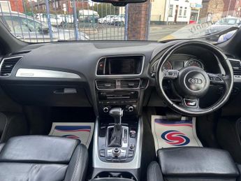 AUDI Q5 2.0 TDI S line Plus SUV 5dr Diesel S Tronic quattro Euro 5 (s/s)