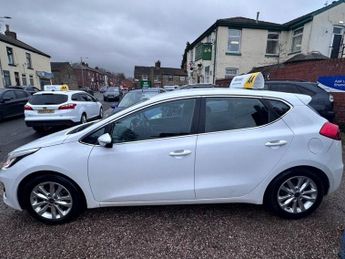 KIA CEED 1.6 CRDi 2 Hatchback 5dr Diesel DCT Euro 6 (s/s) (134 bhp)