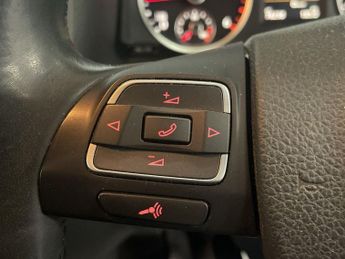 VOLKSWAGEN TIGUAN 2.0 TDI BlueMotion Tech Match Edition SUV 5dr Diesel Manual 2WD 