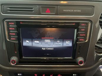 VOLKSWAGEN TIGUAN 2.0 TDI BlueMotion Tech Match Edition SUV 5dr Diesel Manual 2WD 