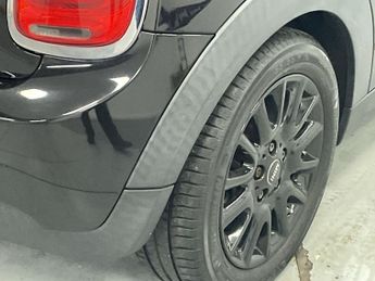 MINI HATCH 1.5 Cooper D Hatchback 3dr Diesel Manual Euro 6 (s/s) (116 ps) -