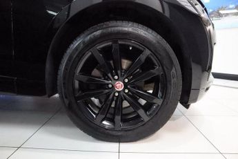 JAGUAR F-PACE 2.0 D180 Chequered Flag SUV 5dr Diesel Auto AWD Euro 6 (s/s) (18