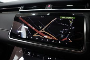 LAND ROVER RANGE ROVER VELAR 2.0 D240 R-Dynamic HSE SUV 5dr Diesel Auto 4WD Euro 6 (s/s) (240