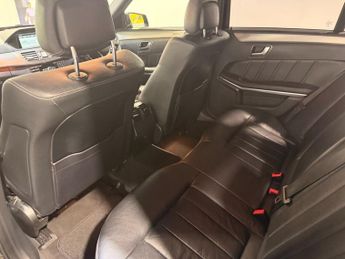 MERCEDES-BENZ E-CLASS 2.1 E220 CDI SE Saloon 4dr Diesel G-Tronic+ Euro 5 (s/s) (170 ps