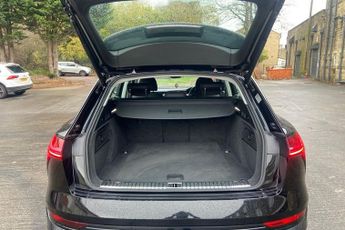 AUDI E-TRON 50 Technik SUV 5dr Electric Auto quattro 71.2kWh (313 ps) Rear V