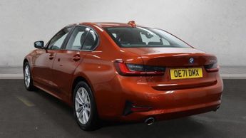 BMW 3 SERIES 2.0 330e 12kWh SE Pro Saloon 4dr Petrol Plug-in Hybrid Auto Euro