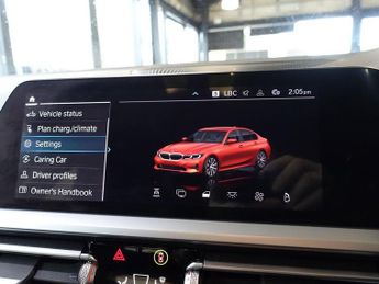 BMW 3 SERIES 2.0 330e 12kWh SE Pro Saloon 4dr Petrol Plug-in Hybrid Auto Euro