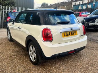 MINI HATCH 1.5 Cooper Hatchback 3dr Petrol Auto Euro 6 (s/s) (136 ps)
