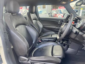 MINI HATCH 1.5 Cooper Hatchback 3dr Petrol Auto Euro 6 (s/s) (136 ps)
