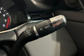 LAND ROVER RANGE ROVER EVOQUE 2.0 P200 MHEV R-Dynamic S SUV 5dr Petrol Auto 4WD Euro 6 (s/s) (