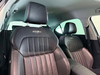 SKODA SUPERB 1.4 TSI iV 13kWh Laurin & Klement Hatchback 5dr Petrol Plug-in H