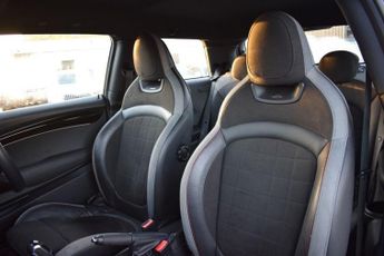 MINI HATCH 1.5 Cooper Sport Hatchback 3dr Petrol Steptronic Euro 6 (s/s) (1