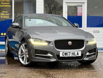 Jaguar XE 2.0d R-Sport Saloon 4dr Diesel Auto AWD Euro 6 (s/s) (240 ps)
