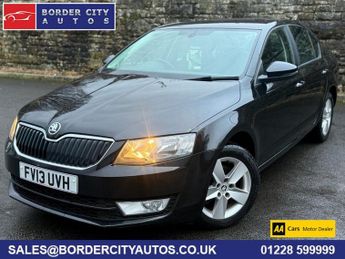 Skoda Octavia 1.6 TDI SE Hatchback 5dr Diesel Manual Euro 5 (s/s) (105 ps)