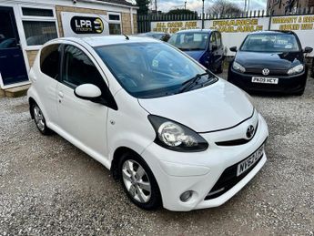 Toyota AYGO 1.0 VVT-i Fire Hatchback 5dr Petrol Manual Euro 5 (67 ps)