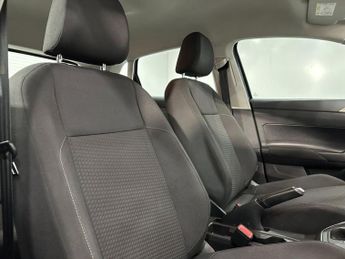 VOLKSWAGEN POLO 1.0 TSI SE Hatchback 5dr Petrol DSG Euro 6 (s/s) (95 ps)