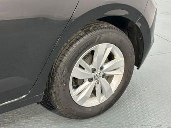 VOLKSWAGEN POLO 1.0 TSI SE Hatchback 5dr Petrol DSG Euro 6 (s/s) (95 ps)