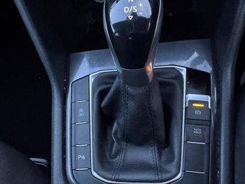 VOLKSWAGEN TIGUAN 1.5 TSI Life SUV 5dr Petrol DSG Euro 6 (s/s) (150 ps)