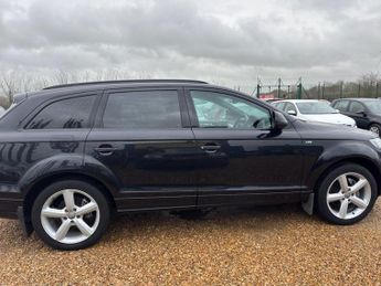 AUDI Q7 3.0 TDI V6 S line SUV 5dr Diesel Tiptronic quattro Euro 4 (240 p
