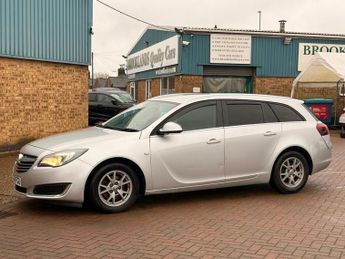 Vauxhall Insignia 2.0 CDTi ecoFLEX Design Nav Sports Tourer 5dr Diesel Manual Euro