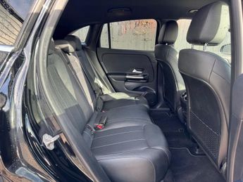 MERCEDES-BENZ EQA EQA 250 66.5kWh Sport SUV 5dr Electric Auto 