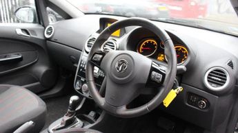 VAUXHALL CORSA 1.4 16V SXi Hatchback 5dr Petrol Auto Euro 5 (A/C) (100 ps)