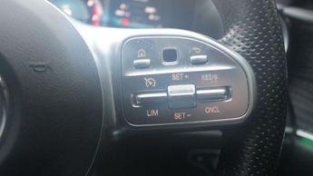 MERCEDES-BENZ E-CLASS 2.0 E200 AMG Line Edition Saloon 4dr Petrol G-Tronic+ Euro 6 (s/