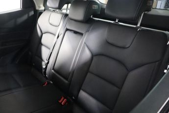 SSANGYONG Korando e-Motion 61.5kWh Ultimate SUV 5dr Electric Auto (207 ps)