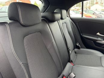 MERCEDES-BENZ A-CLASS 1.3 A200 Sport (Executive) Hatchback 5dr Petrol 7G-DCT Euro 6 (s