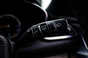 GENESIS G70 2.0T Luxury Shooting Brake 5dr Petrol Auto Euro 6 (s/s) (245 ps)