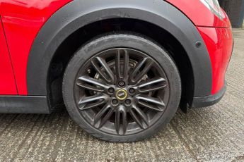 MINI Electric Hatch Cooper SE 32.6kWh Level 3 Hatchback 3dr Electric Auto (184 ps)